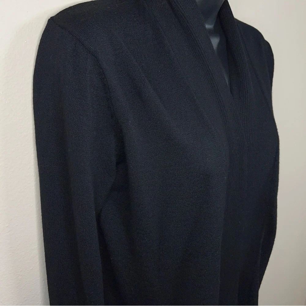 SMALL ESPERANZA BLACK CARDIGAN SWEATER LONG SLEEVE CLASSIC